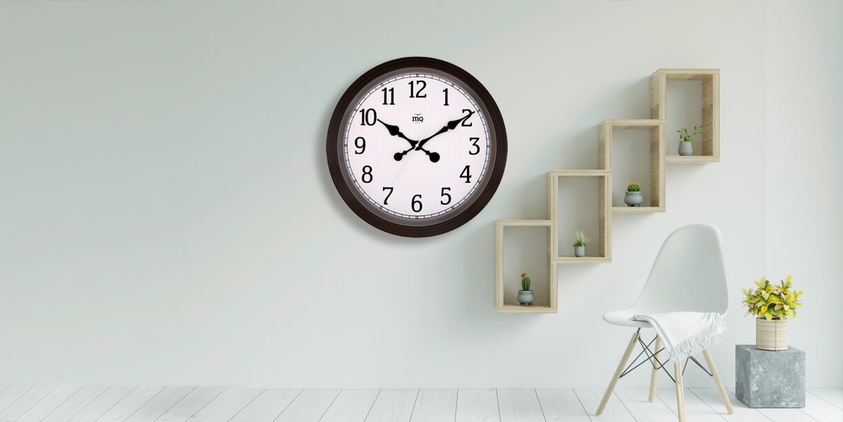 horizontal-wall-clock-mq